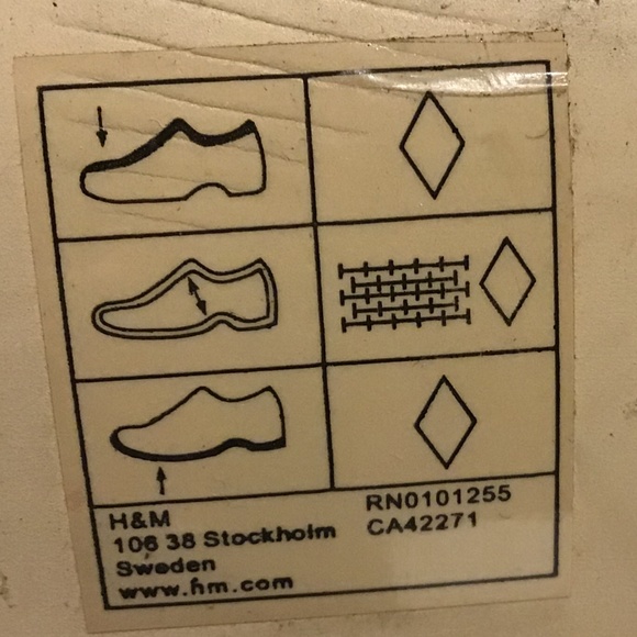 H&M Ankle Strap Sandal - Picture 5 of 5